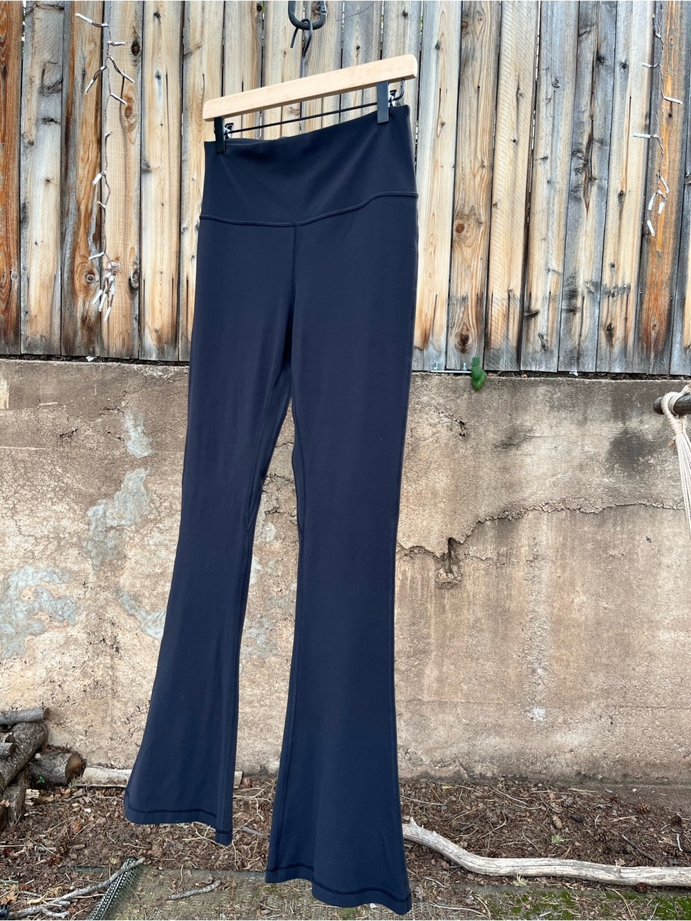 Lululemon leggings - Picture 2 of 4